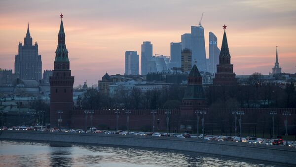 Вид на Московский Кремль с Большого Москворецкого моста - Sputnik Узбекистан