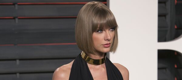 Певица Тейлор Свифт Певица Тейлор Свифт - Sputnik Узбекистан