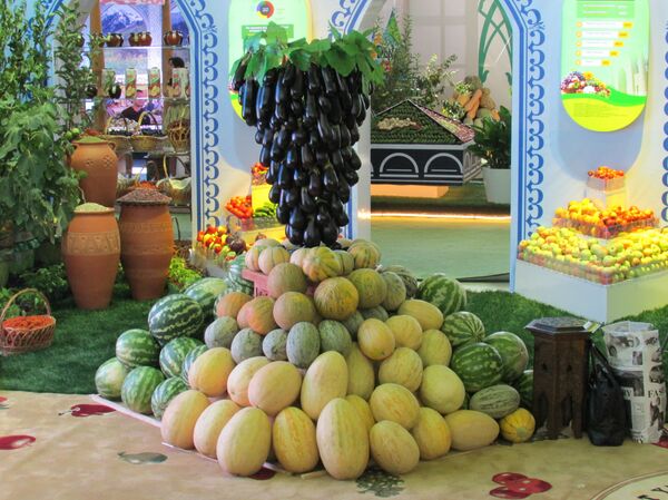 Международная плодоовощная ярмарка в Ташкенте - Sputnik Узбекистан