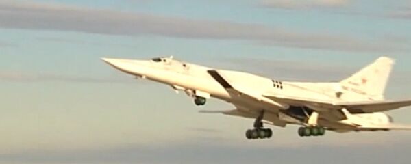 Российские Ту-22М3  Российские Ту-22М3  - Sputnik Ўзбекистон