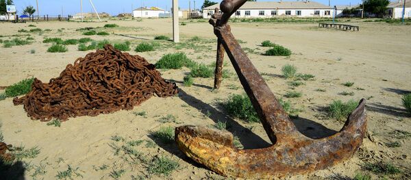 Якорь на дне Аральского моря Якорь на дне Аральского моря - Sputnik Узбекистан
