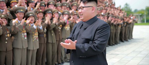 Шимолий Корея раҳбари Ким Чен Ин Шимолий Корея раҳбари Ким Чен Ин - Sputnik Ўзбекистон