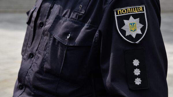 Сотрудники Украинской полиции в Киеве - Sputnik Узбекистан
