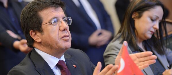 Встреча министра экономического развития РФ А.Улюкаева с министром экономики Турции Н.Зейбекчи Встреча министра экономического развития РФ А.Улюкаева с министром экономики Турции Н.Зейбекчи - Sputnik Ўзбекистон