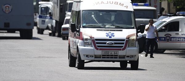 Тез тиббий ёрдам Тез тиббий ёрдам - Sputnik Ўзбекистон