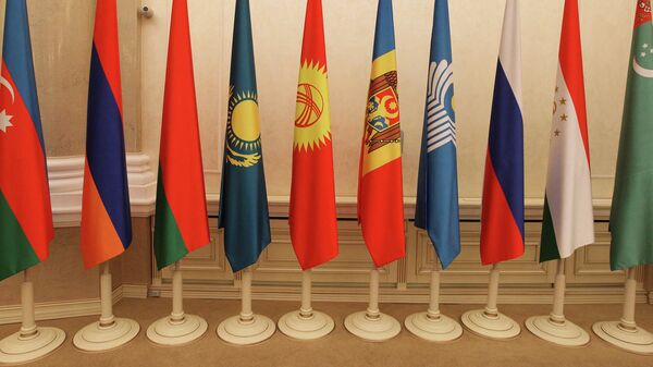 Флаги стран участниц СНГ - Sputnik Узбекистан