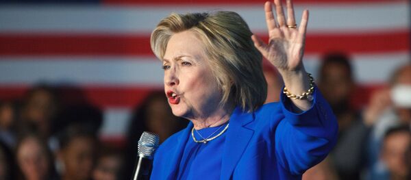 АҚШ президентлигига номзод Хиллари Клинтон АҚШ президентлигига номзод Хиллари Клинтон - Sputnik Ўзбекистон