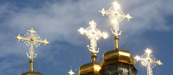 Купола Свято-Троицкого собора Верхотурского кремля - Sputnik Узбекистан