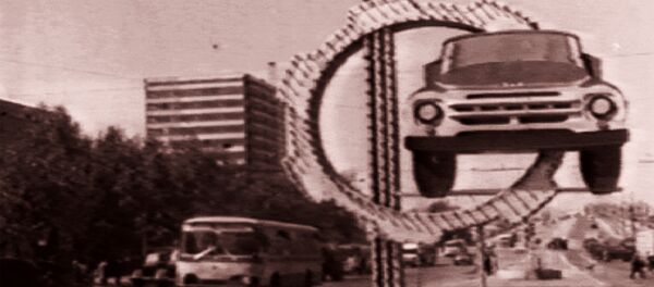 Сто лет заводу, которого уже нет. ЗИЛ в архивных кадрах Сто лет заводу, которого уже нет. ЗИЛ в архивных кадрах - Sputnik Узбекистан