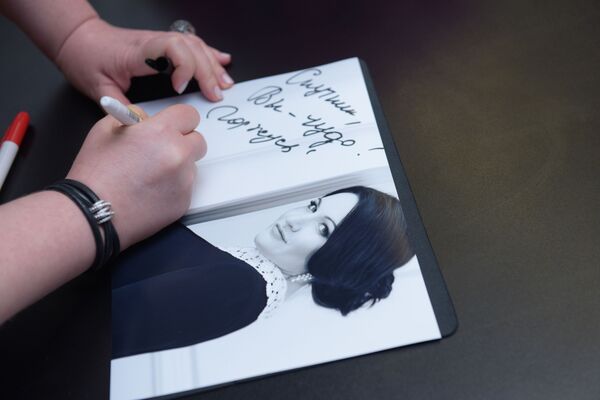 Народная артистка России и Абхазии Хибла Герзмава - Sputnik Узбекистан