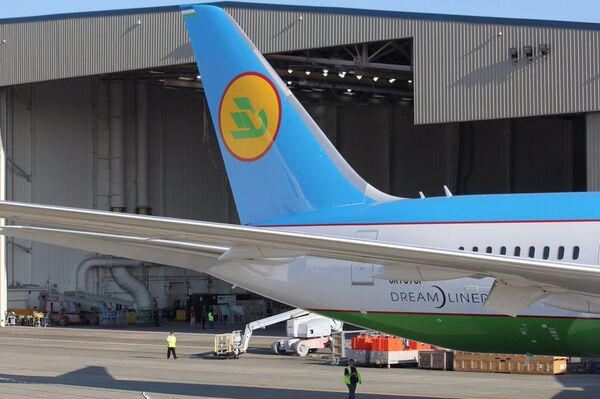 Boeing-787 Dreamliner Boeing-787 Dreamliner - Sputnik Узбекистан
