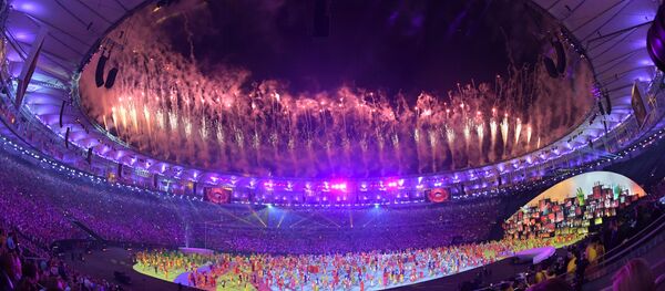 Церемония открытия XXXI летних Олимпийских игр в Рио-де-Жанейро - Sputnik Узбекистан