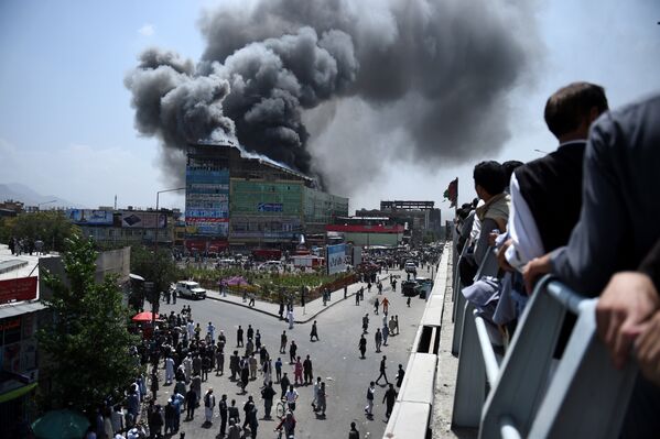 Взрыв в торговом центре в Кабуле (Афганистан) - Sputnik Узбекистан