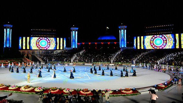 Праздничные торжества во время дня независимости в Узбекистане - Sputnik Узбекистан