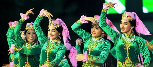 Фоторепортаж с праздничных торжеств Фоторепортаж с праздничных торжеств - Sputnik Узбекистан