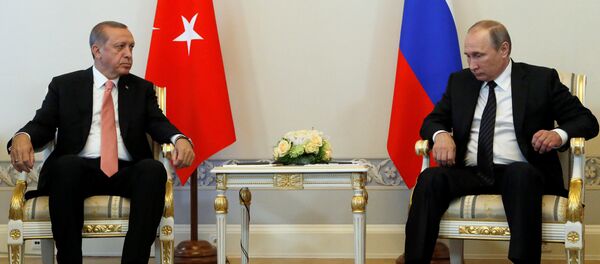 Президент Турции Тайип Эрдоган и президент России Владимир Путин Президент Турции Тайип Эрдоган и президент России Владимир Путин - Sputnik Узбекистан