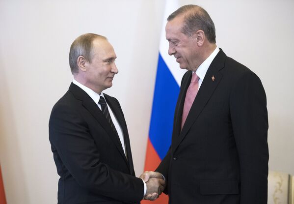 Встреча президентов России и Турции В. Путина и Р. Эрдогана в Санкт-Петербурге - Sputnik Узбекистан