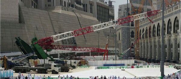 Маккада кран қулаши - Sputnik Ўзбекистон