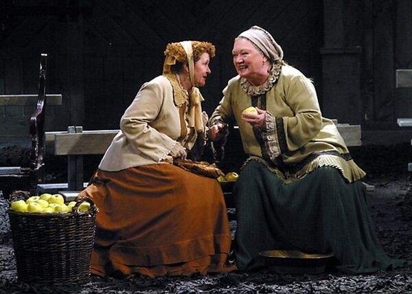 Ҳақиқат - яхши, лекин бахт ундан ҳам яхши спектаклидан саҳна Ҳақиқат - яхши, лекин бахт ундан ҳам яхши спектаклидан саҳна - Sputnik Ўзбекистон