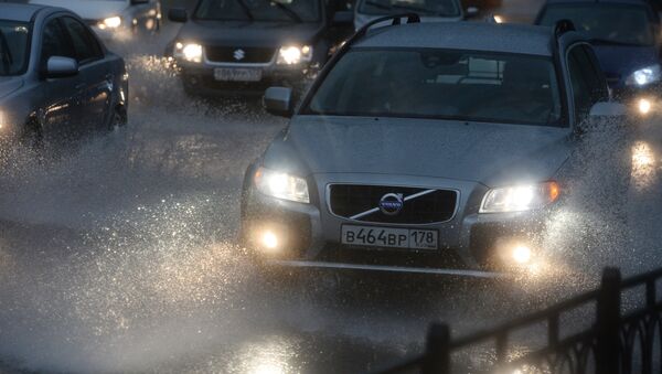 Последствия сильного дождя в Москве - Sputnik Узбекистан