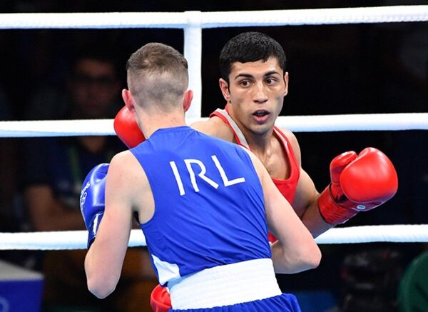 Узбекский боксер Шахобиддин Зоиров Узбекский боксер Шахобиддин Зоиров - Sputnik Ўзбекистон