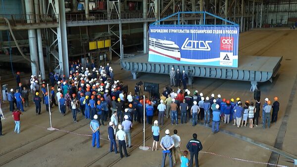 Церемония закладки первого в России круизного лайнера на заводе Лотос - Sputnik Узбекистан