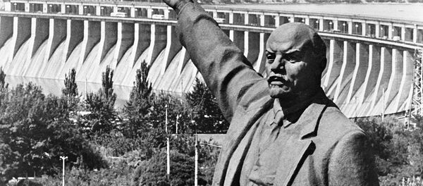 Владимир Ильич Ленин ҳайкали Владимир Ильич Ленин ҳайкали - Sputnik Ўзбекистон