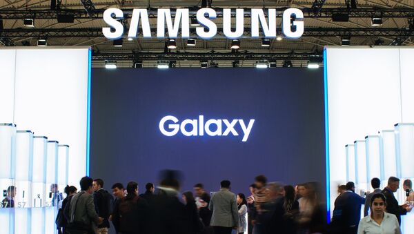 Стенд компании Samsung на выставке мобильной индустрии - Sputnik Узбекистан