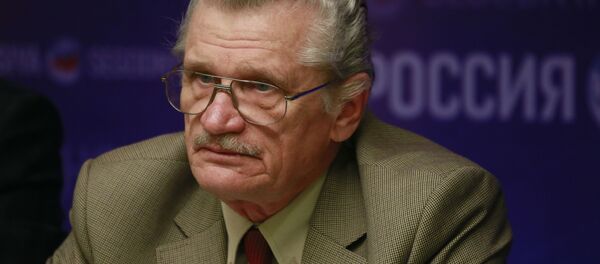 Сотрудник Института Востоковедения РАН Владимир Сажин. Архивное фото Сотрудник Института Востоковедения РАН Владимир Сажин. Архивное фото - Sputnik Узбекистан