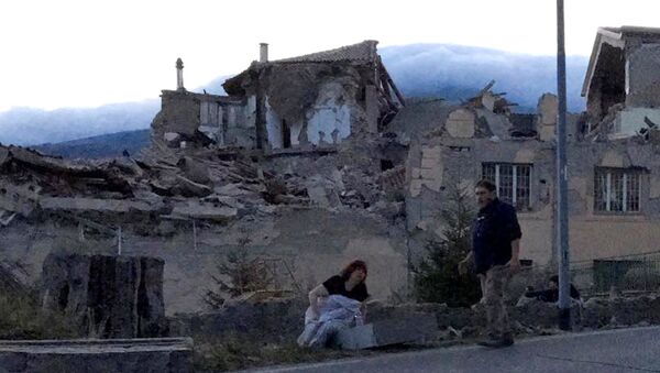 Последствия землетрясения в Италии. Фото с места события - Sputnik Узбекистан