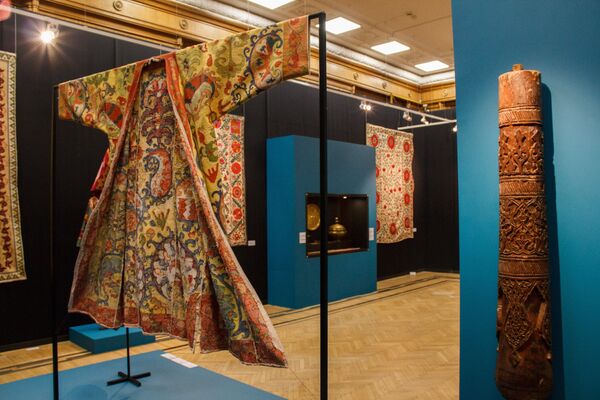 Экспозиция выставки Культурное наследие Узбекистана - Sputnik Узбекистан