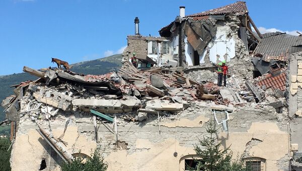 Последствия землетрясения в Италии - Sputnik Узбекистан