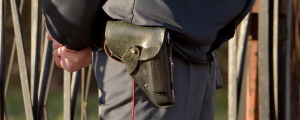 Сотрудник милиции. Архивное фото - Sputnik Узбекистан