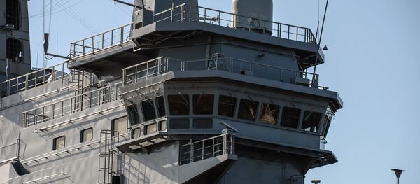 Десантный вертолетоносный корабль-док типа Мистраль Десантный вертолетоносный корабль-док типа Мистраль - Sputnik Узбекистан