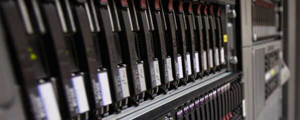 Оборудование в центре обработки данных Оборудование в центре обработки данных - Sputnik Узбекистан