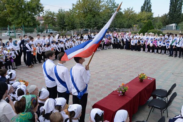 Начало учебного года в школах России - Sputnik Узбекистан
