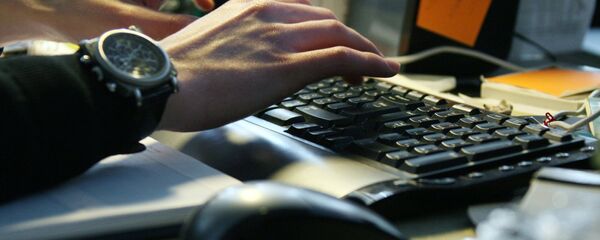 Работа за компьютером. Клавиатура - Sputnik Ўзбекистон