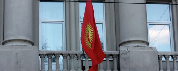 Флаг на посольстве Кыргызстана - Sputnik Узбекистан