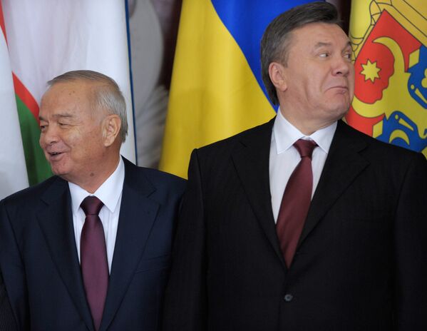 Президент Узбекистана Ислам Каримов и президент Украины Виктор Янукович - Sputnik Узбекистан