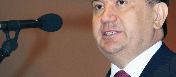 Ўзбекистоннинг муваққат президенти Шавкат Мирзиёев Ўзбекистоннинг муваққат президенти Шавкат Мирзиёев - Sputnik Ўзбекистон