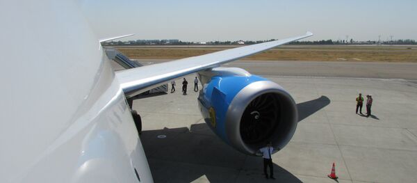 Торжественная встреча нового Boeing 787 Dreamliner в Ташкенте - Sputnik Узбекистан