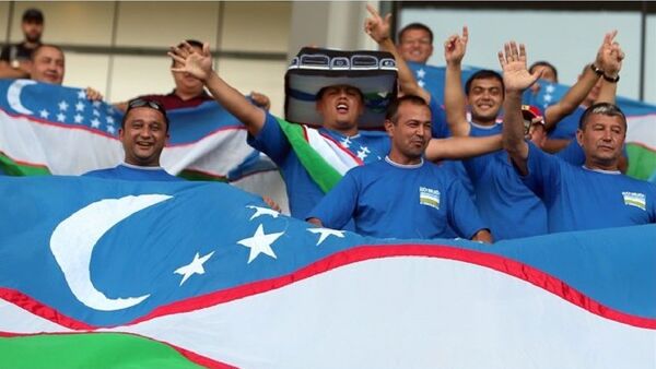 Фанаты сборной Узбекистана по футболу - Sputnik Узбекистан