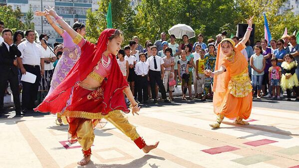 Праздничные гуляния, посвященные дню Независимости Узбекистана - Sputnik Узбекистан