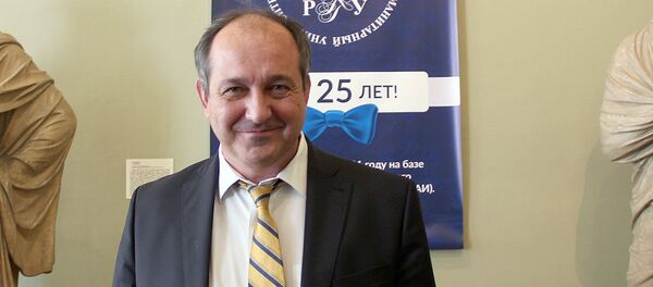 Заместитель директора Института стран СНГ Владимир Евсеев Заместитель директора Института стран СНГ Владимир Евсеев - Sputnik Узбекистан