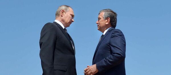 Россия президенти В. Путиннинг Ўзбекистонга ташрифи Россия президенти В. Путиннинг Ўзбекистонга ташрифи - Sputnik Ўзбекистон