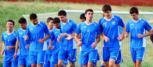 Футболисты национальной сборной Узбекистана - Sputnik Узбекистан