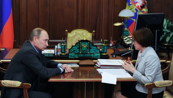 Президент РФ В. Путин встретился с председателем Центрального банка Э. Набиуллиной - Sputnik Узбекистан