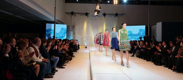 Ташкентская неделя моды 2016 - Sputnik Узбекистан