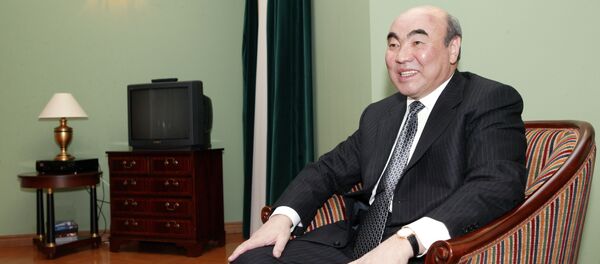 Аскар Акаев Аскар Акаев - Sputnik Ўзбекистон