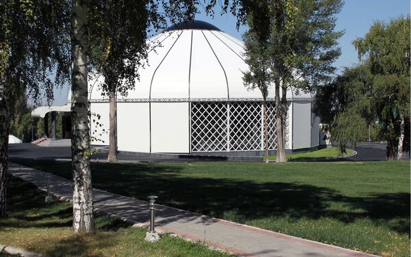 Государственная резиденция Ала-Арча в Бишкеке - Sputnik Узбекистан